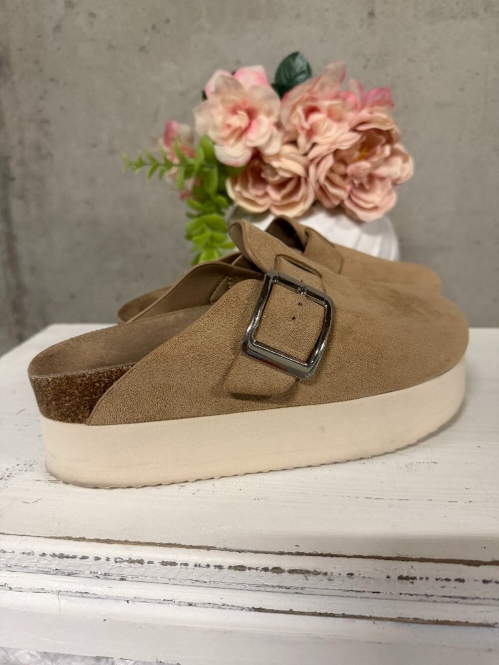 Madden Girl Brown Suede Platform Mules - Size 7.5